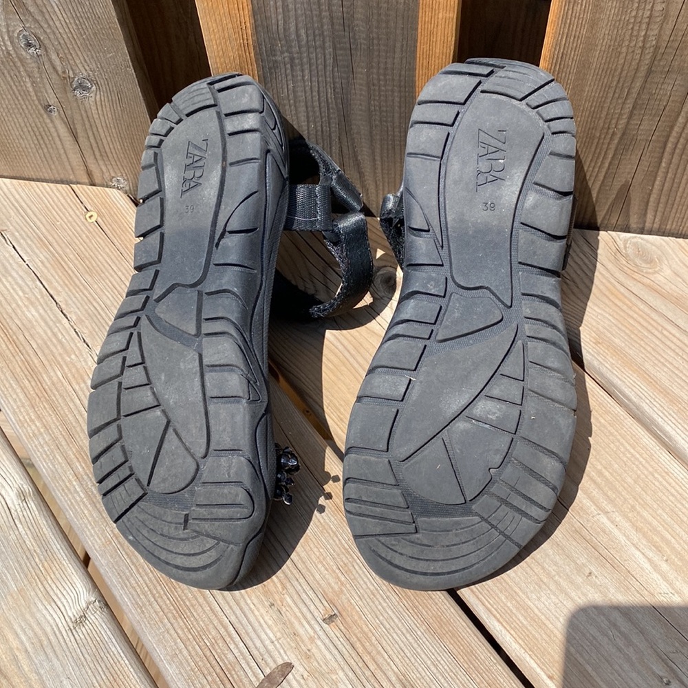 Zara MAXIMALIST Beaded Velcro Dad Sandals! Size 8-8.5, 39 - Picture 3 of 3